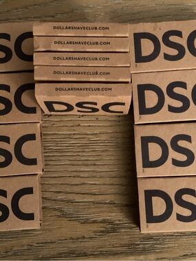 Dollar Shave Club Brown Cardboard Travel Blade Pack - Brown